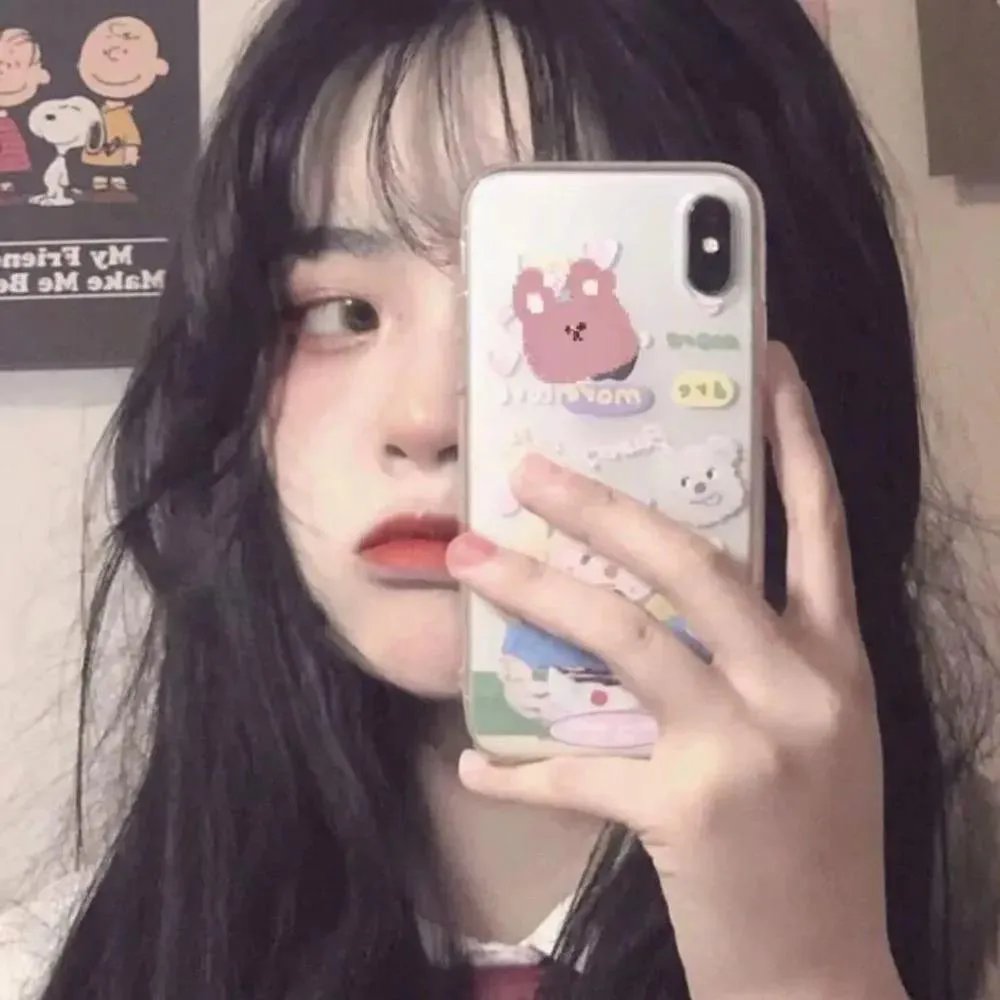 女孩舞步